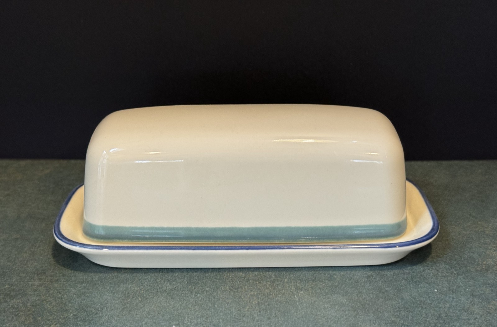 Pfaltzgraff USA Covered Butter Dish with Lid Cream Blue Teal