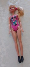 1 Barbie  mit etwas Zubehör siehe Bilder