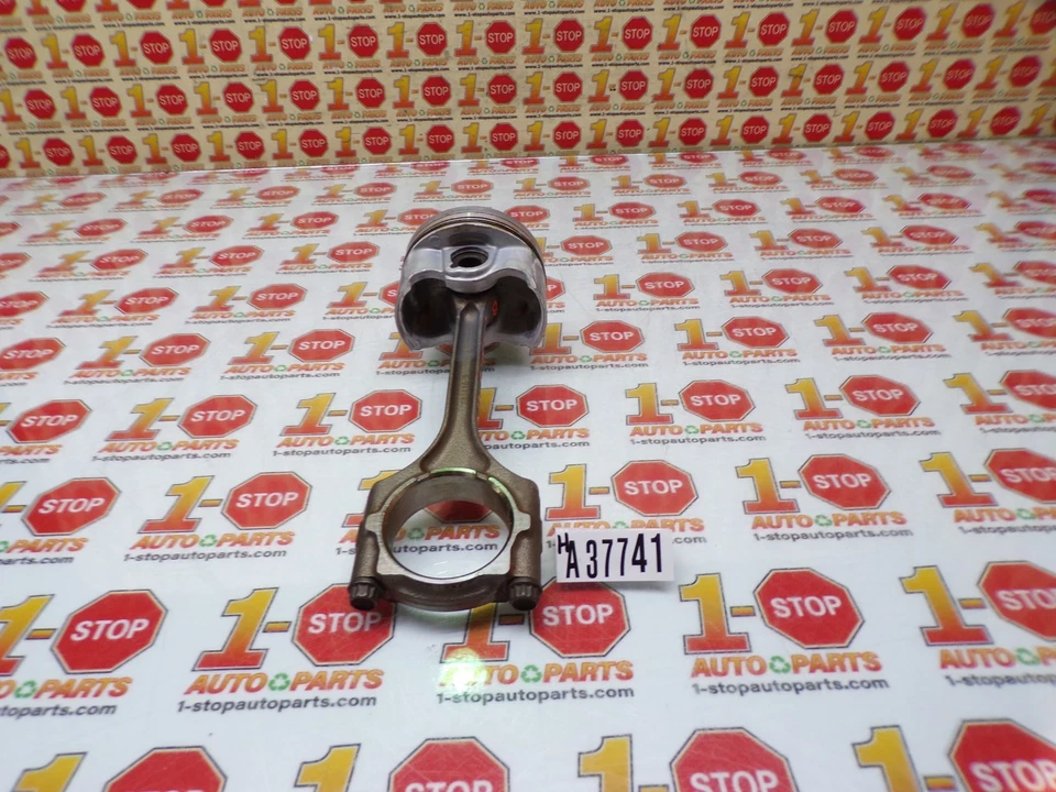 Honda Civic 2006-2011 pistón de motor de 1,8 L con biela 13010-RNA-A00 OEM Foto 3 de 4