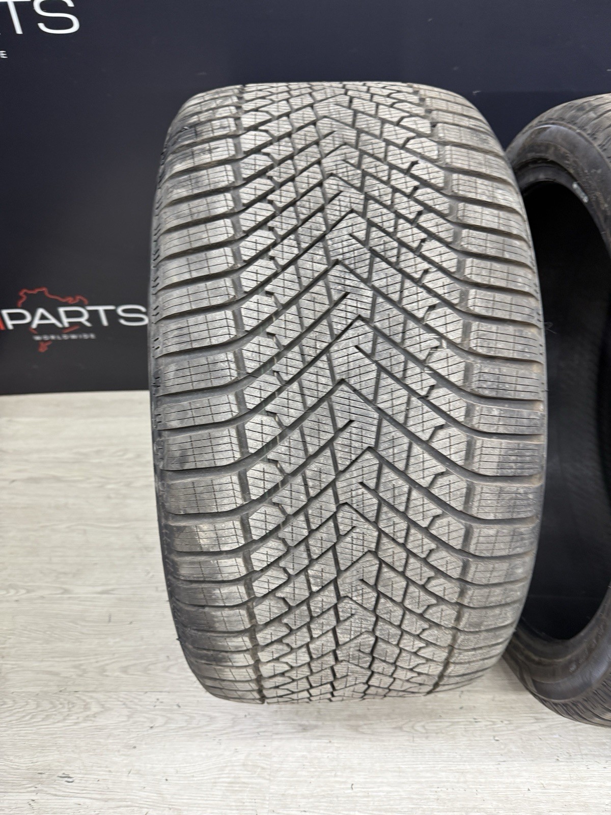 2025 Tires Lamborghini Urus 285/35R23 325/30R23 Pirelli Snow Winter 2 Scorpion