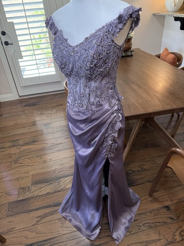 Ladivine by Cinderella Divine Lavender Off Shoulder Gown M Sequin Formal Dress - Picture 5 of 17