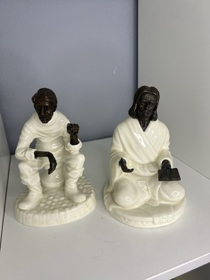 Minton Fine Bone China Figurines Pair  The Sage  &  Traveller s Tales  1978