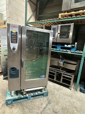 Rational SCC202G GAS Kombidämpfer Inklusiv Wagen Care Control 40 x 1/1 GN  