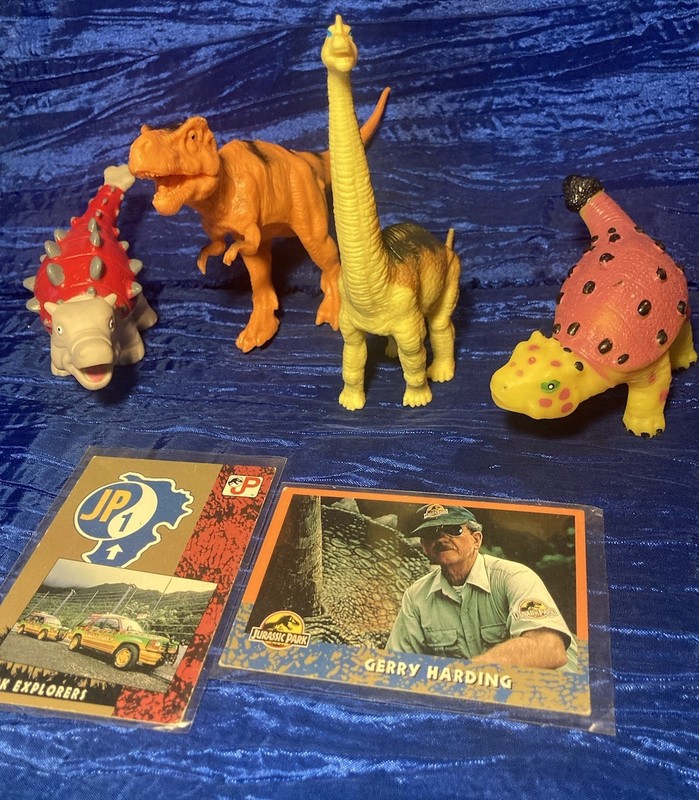 Dinosaur toy lot of 4 Dinosaurs Plus 2 free Jurassic Park Cards