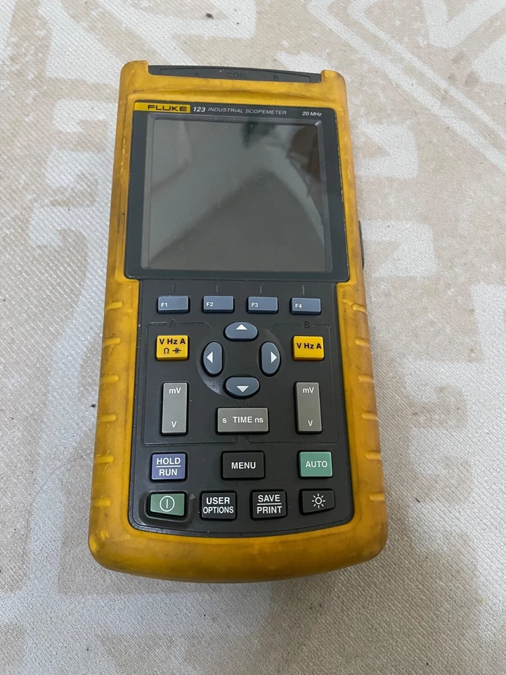 FLUKE 123 Industrial Scopemeter 20 MHz - Image 2 of 4