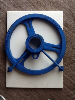 Roto Hammer  CL18 DI INDUSTRIAL Ductile Iron  18 '' CHAIN WHEEL OPERATOR 17 teeth