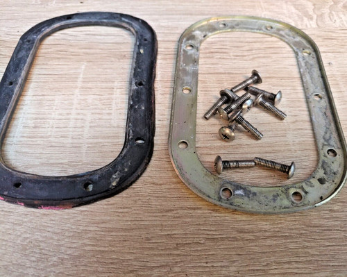 HYOSUNG GT GT250R EFi BENZIN GAS KRAFTSTOFFTANKPUMPE Halterung Flanschhalterung Dichtung