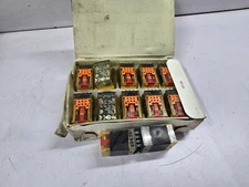 IDEC RU4S-M-A110 Relay 110-120Vac