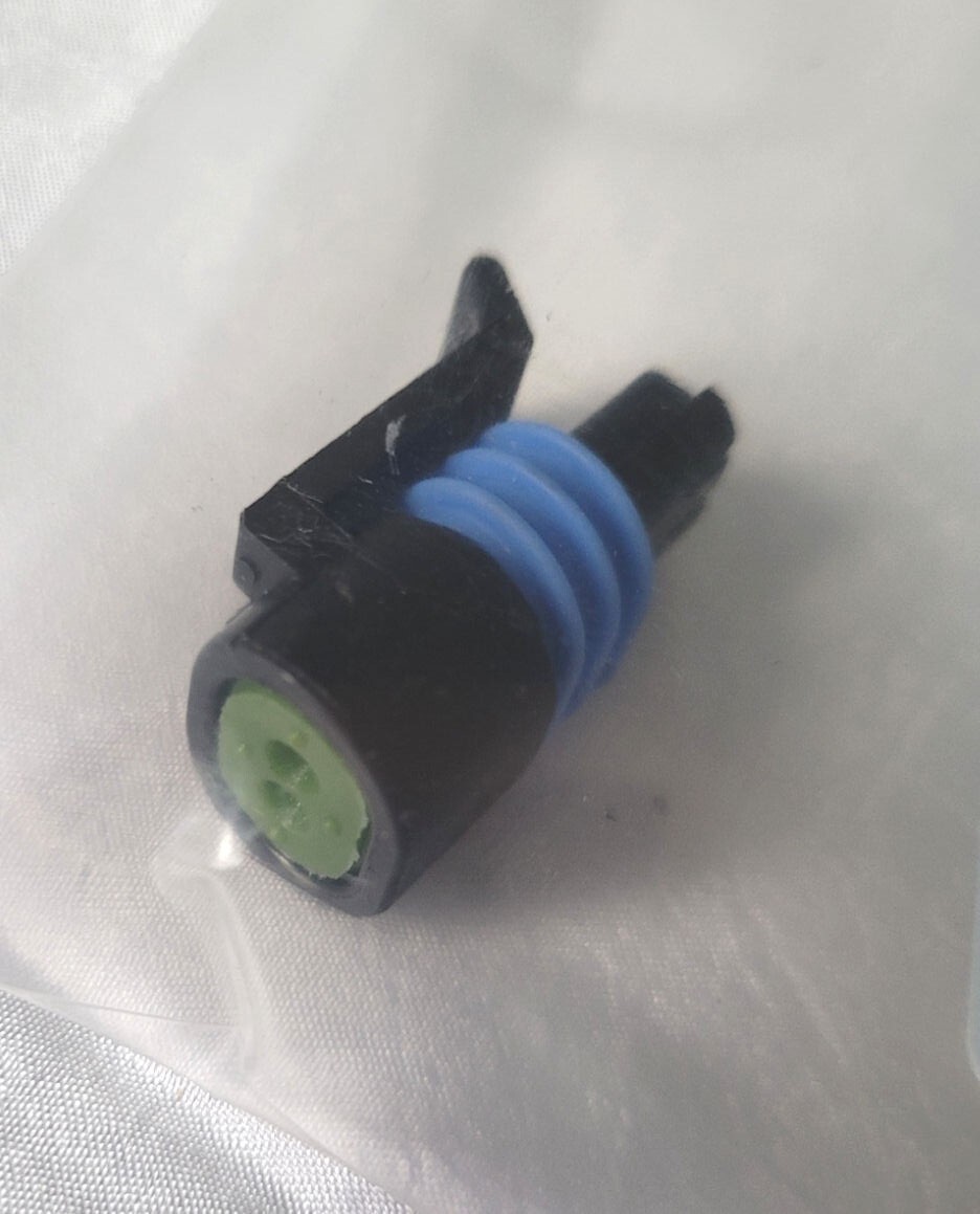 Navistar International Body Cable Connector #2036583C1 | eBay