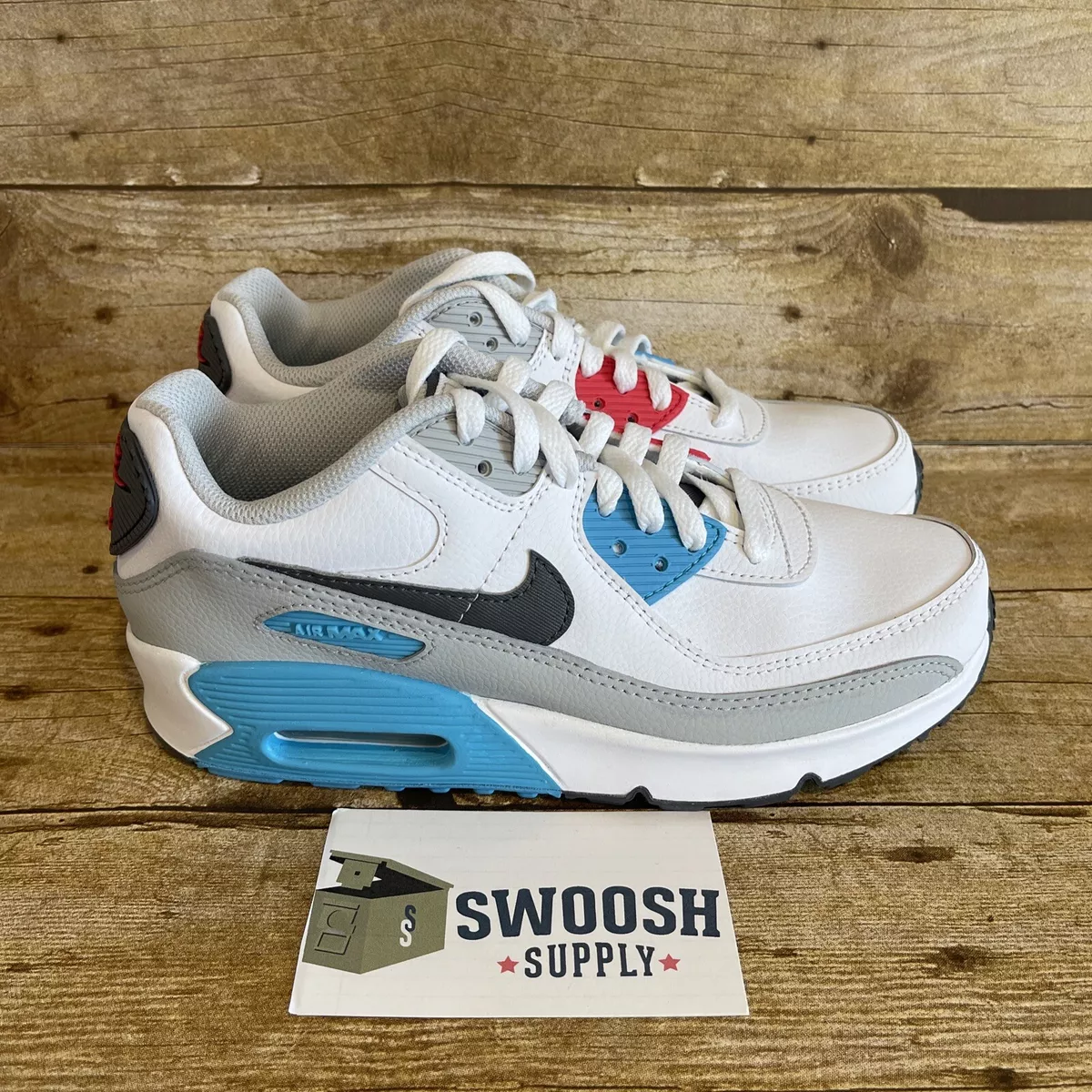 Air max 90 hotsell blue and white