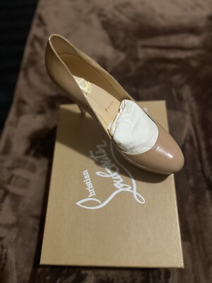 woman shoes high heels platform