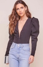 Astr the Label Amora Bodysuit NWOT Black Puff Sleeve Plunge Neck Womens Size XS