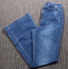 Old Navy Women's Size 4 28x32 High Rise Jean's Flared 360 Stretch Light Fade