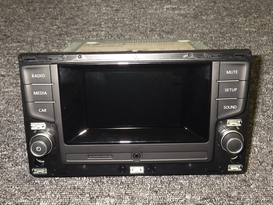 18639 VW Golf 7 VII Sportsvan, Touran 5T Radio Composition Touch DAB+ 510035887A - Bild 1 von 4