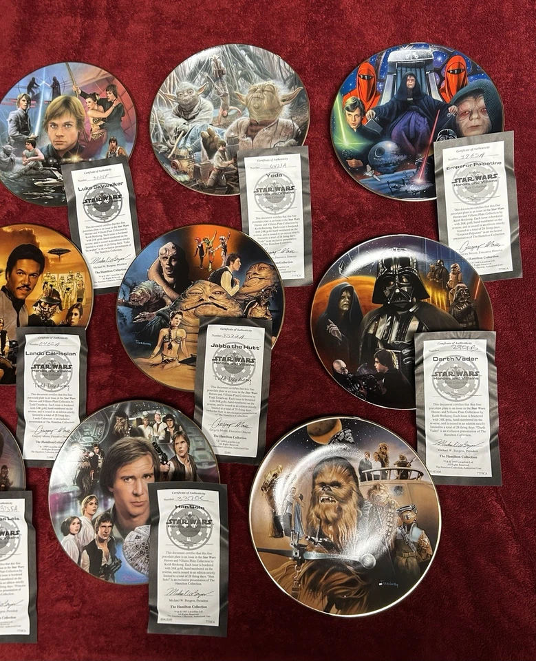 Juego completo de 12 platos de Star Wars de héroes y villanos colección Hamilton certificado de autenticidad Foto 3 de 4