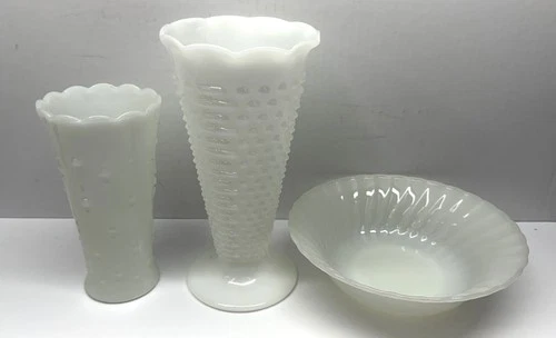 Anchor Hocking Vintage White Milk Glass Hobnail Vase 9.5 , bowl and 7 1/8” vase