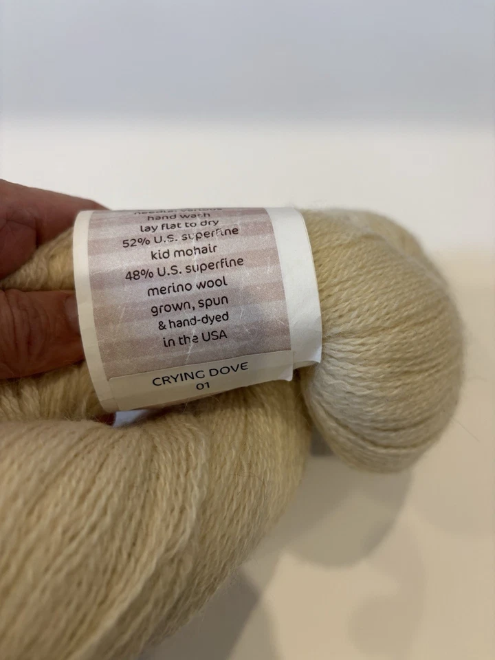 Dream It’s Native Luxury Lace (48 % lana merino 52 % mohair) Crying Dove Off White Foto 4 de 4