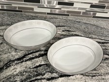 Vtg. Noritake MISTY pattern 2883 Oval Serving Bowls White floral design (2)