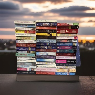 Mix Huge Lot of 50 Modern Day Contemporary Suspense Romance Book Best Seller