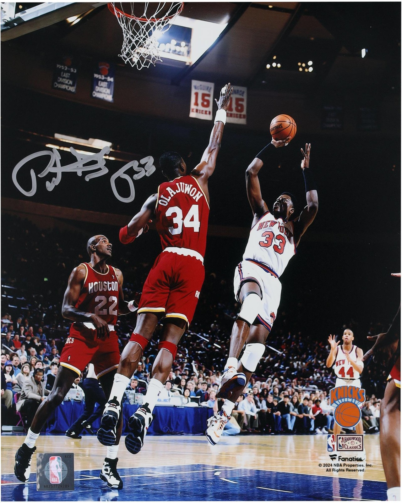 Patrick Ewing Autographed Signed New York Knicks 8x10 Fadeaway Shot vs Houston Rockets Photo 