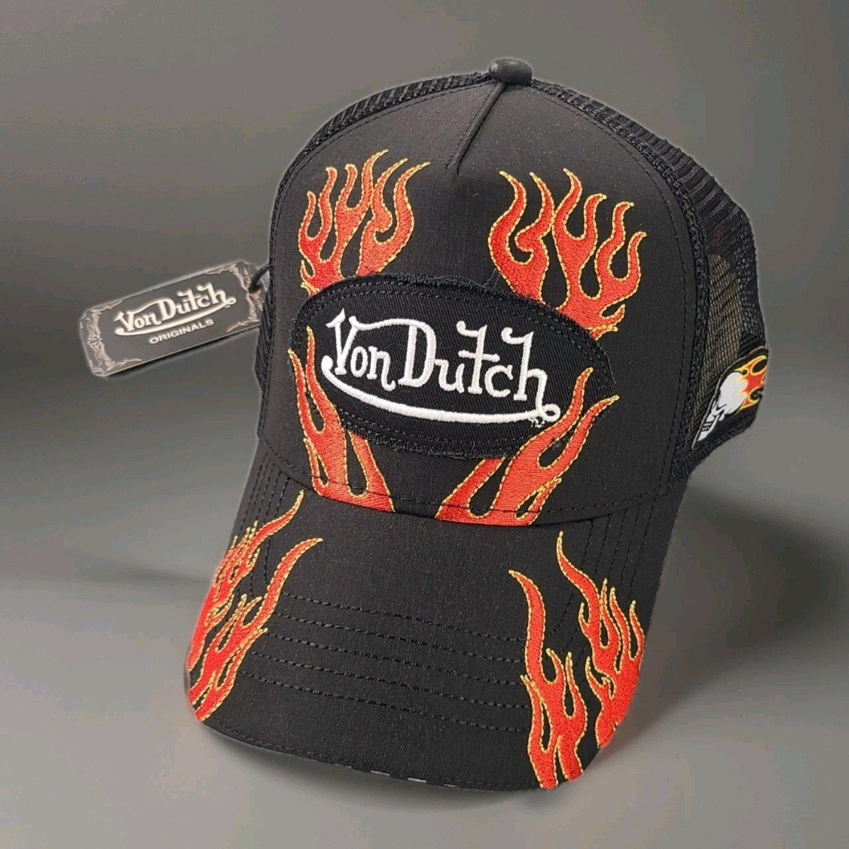 ??️Von Dutch?️ Unisex Fire Flame Trucker Hat Von Dutch RED & GOLD FLAME TRUCKER HAT – Players Closet main image 3