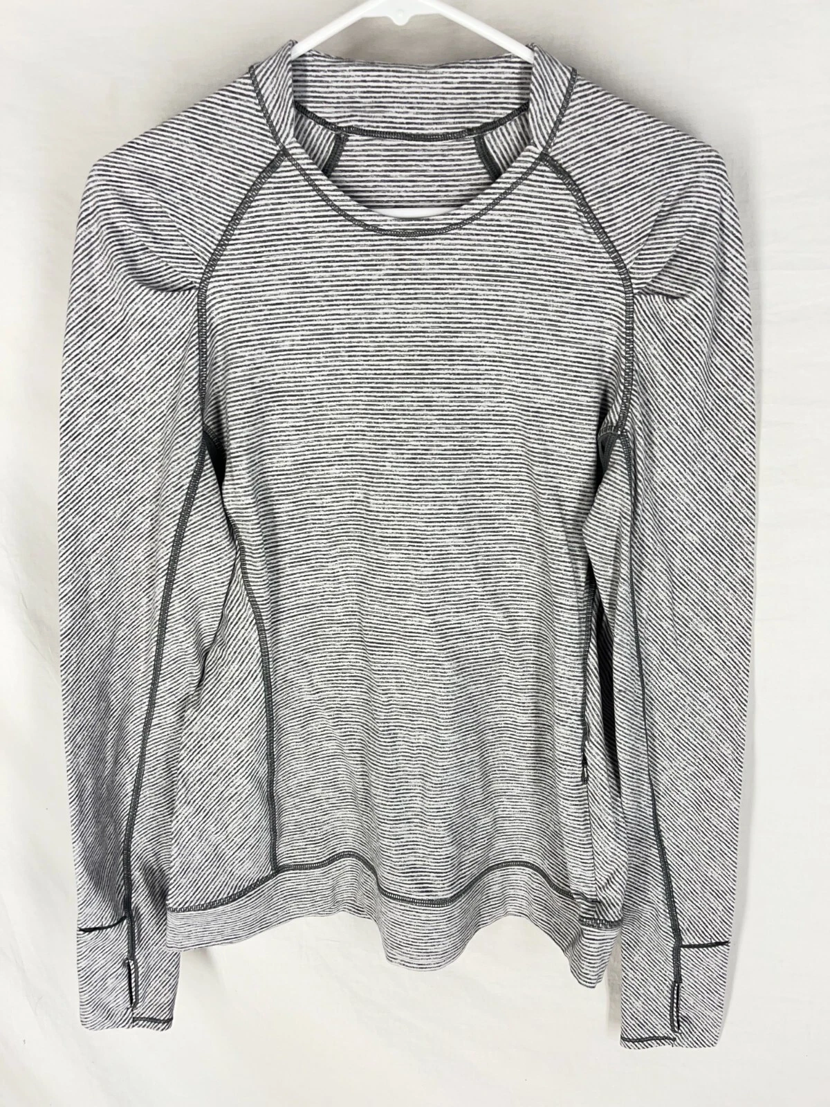 lululemon pullover stretch long sleeve athletic active shirt