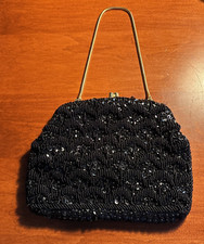 Vtg Beaded  Sequin Evening Purse w/ Kiss Lock  Chain Hand Made in Hong Kong.