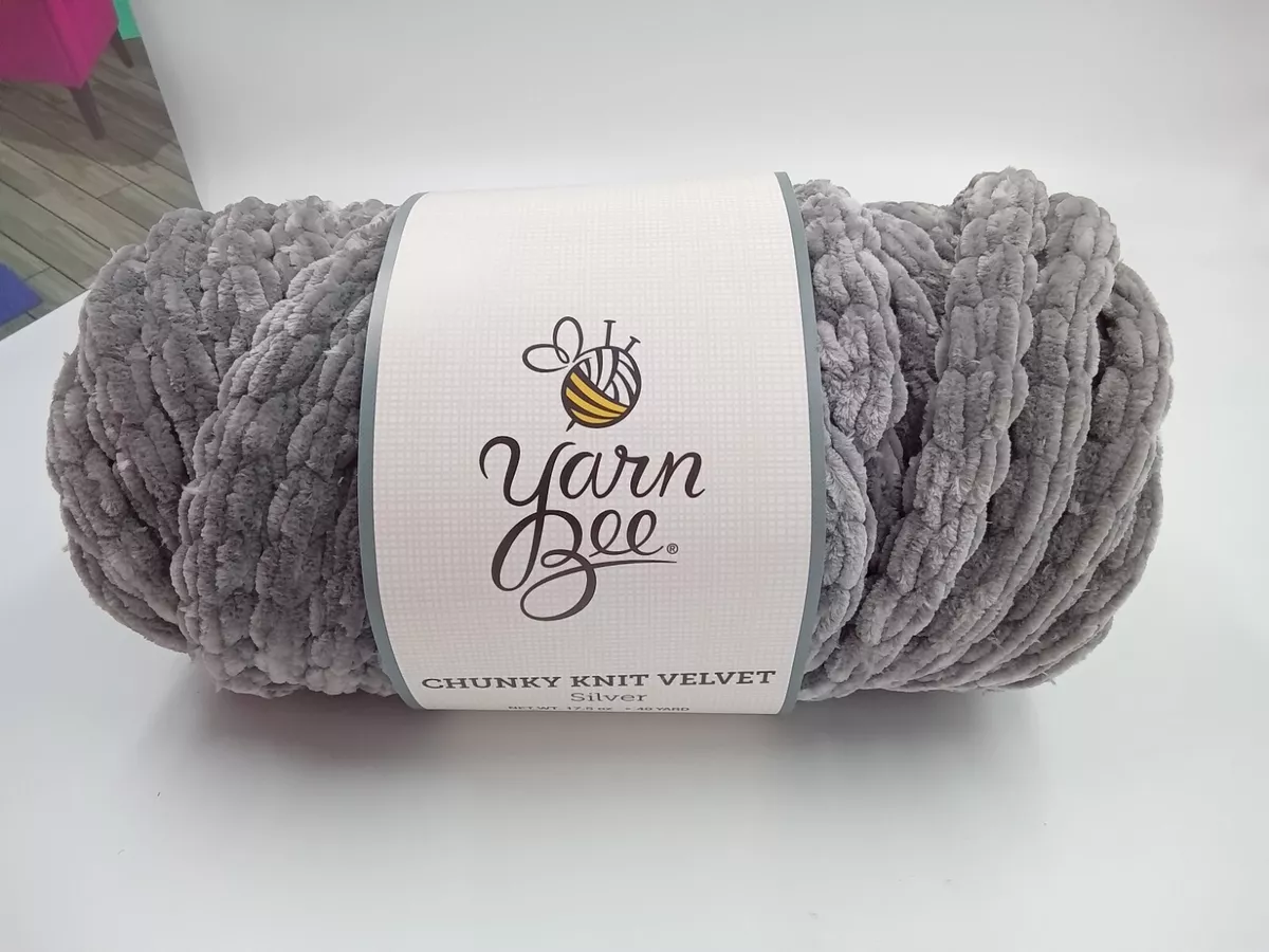 1 Skein Yarn Bee Chunky Knit Velvet Silver 17.5oz 40 yards Hobby Lobby