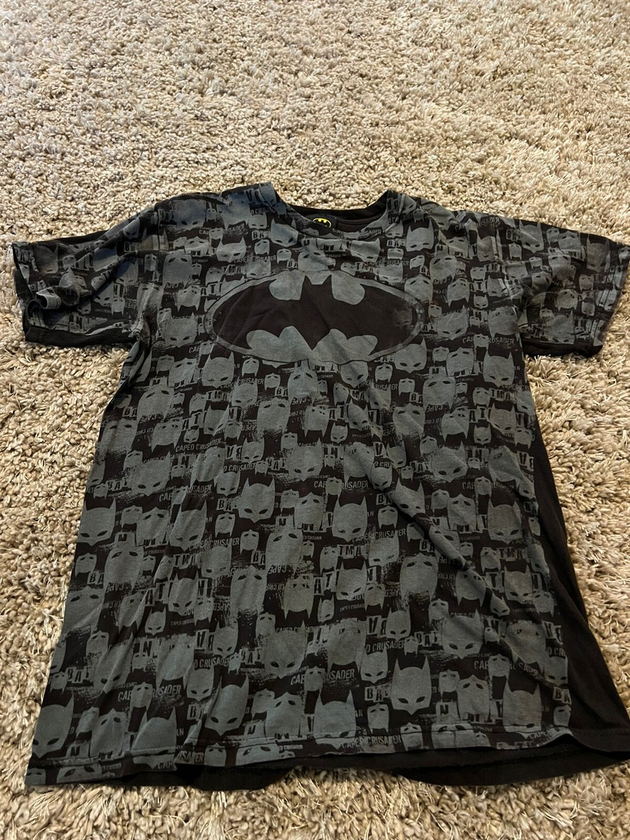 Vintage Batman Black With Gray Batman Heads T-Shirt Size Medium 