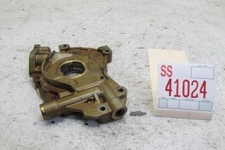 Oil Pump Recirculation Continental 2000 4.6L V8 Front Engine Motor Cover OEM