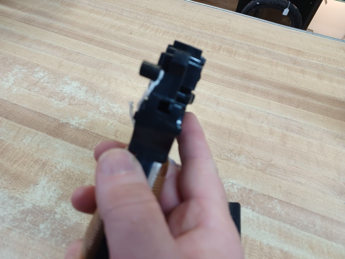 M712 Z-Matic Cap Gun Mauser Collectors Series 8074-0 Larami
