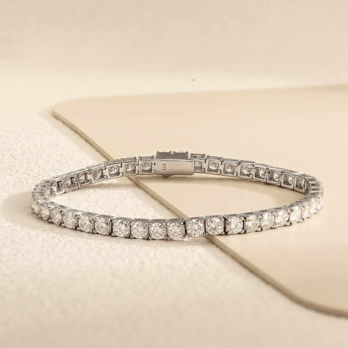 4mm-16.5cm Moissanite Tennis Bracelet S925 Sterling Silver Passes Tester-Used