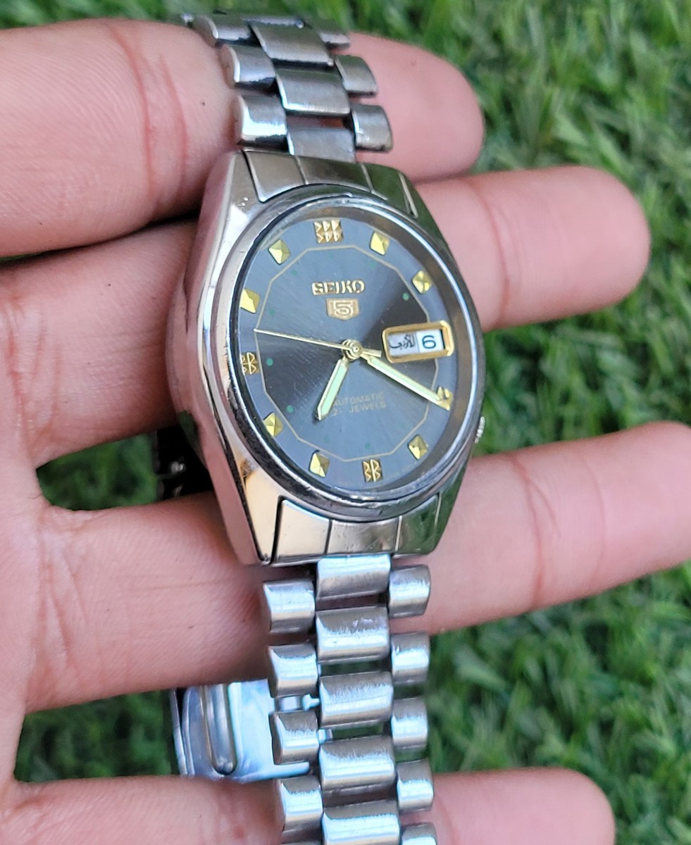 Seiko 5 Automatic men 21 jewels vintage watch made in Japan