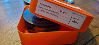 Kino Trailer 35mm Zelluloid Film White Chicks Trl. 1