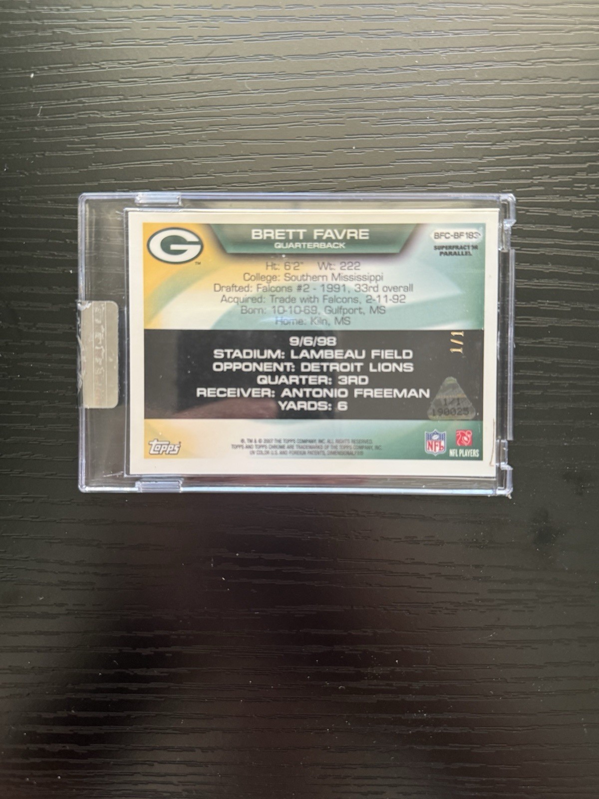 2008 Topps Chrome Brett Favre Flight To 420 Brett Favre BFC-183 SuperFractor 1/1 view 2