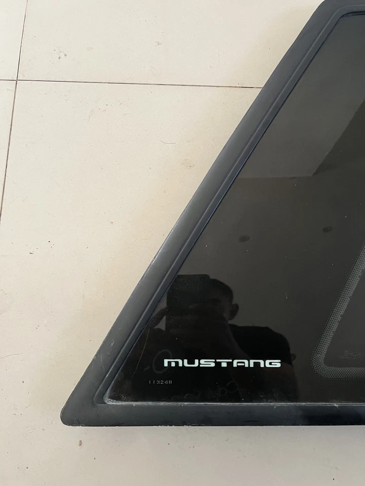 1987-1993 Ford Mustang LX Coupe Notchback Passageiro destro Quarto de Vidro OEM Carlie - Imagem 2 de 4