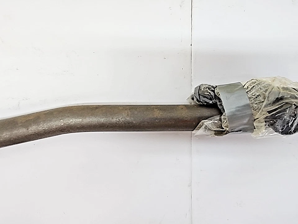 New Old Stock Center Steering Link 1973-76 Chrysler Corp. B/C/E Bodies (Bin19) - Image 3 of 4