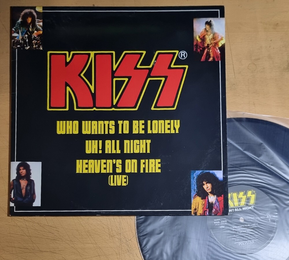 新品KISS Burning Hellfire 2CD BOX 武道館炎上 KISS - Uh All Night / Heaven's On Fire ( 1985 Japan Vinyl ) NM