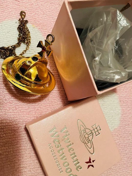 Vivienne Westwood Exclusive Gold Orb Lighter necklace F/S