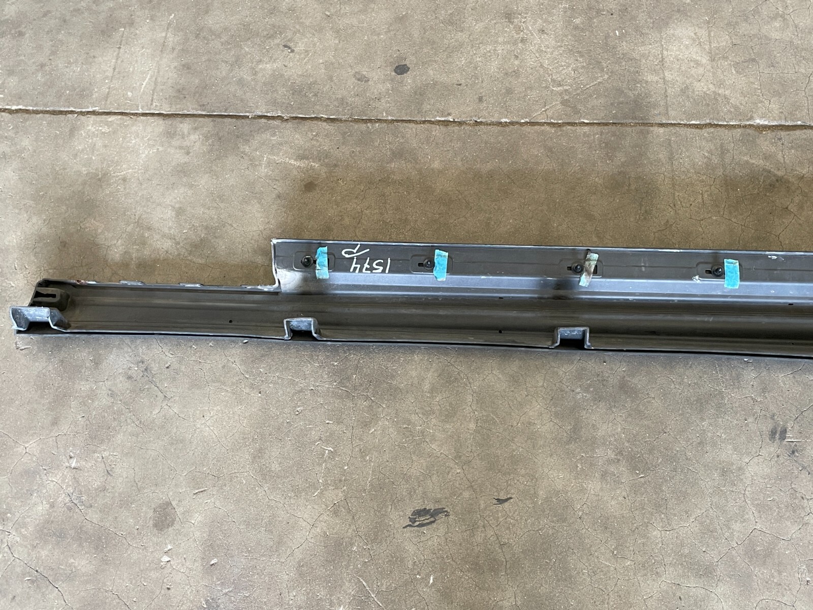 14-17 Maserati Quattroporte GTS Right Side Skirt Rocker Panel Molding 1574 OEM