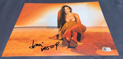 Demi Moore signed 11x14 photo sexy Substance poster - Picture 2 of 3