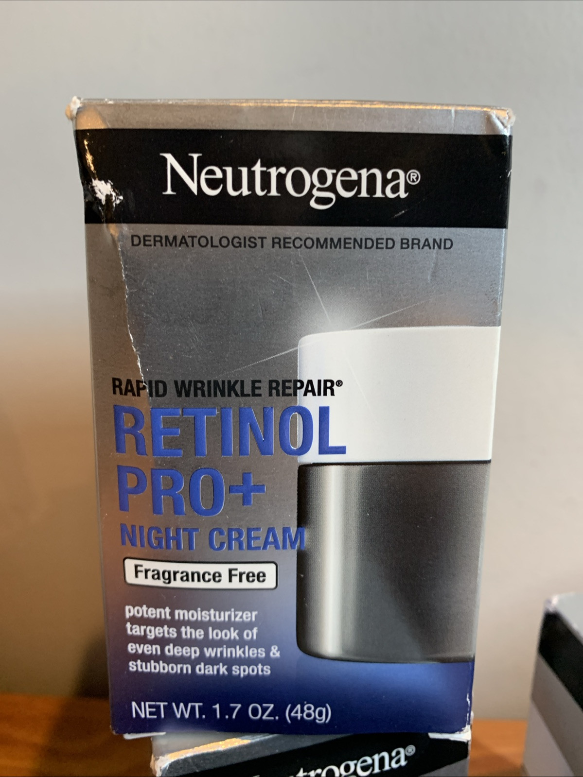 Neutrogena Retinol Pro+ Night Cream for Rapid Wrinkle Repair 1.7 oz