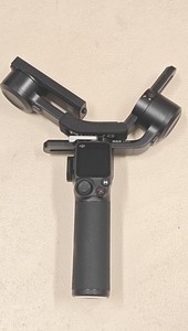 DJI RS 3 Mini Gimbal Stabilizer 3-Axis, Mirrorless/DSLR, Lightweight