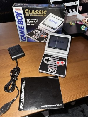 Game Boy Advance SP, NES Classic Limited Edition CIB Great Shape