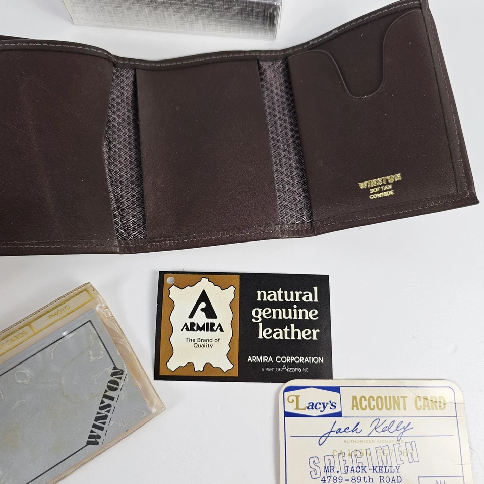 Cartera de Colección Winston Cuero de Vaca Triple Nueva de Lote Antiguo con Caja e Insertos Cuero Marrón Foto 4 de 4