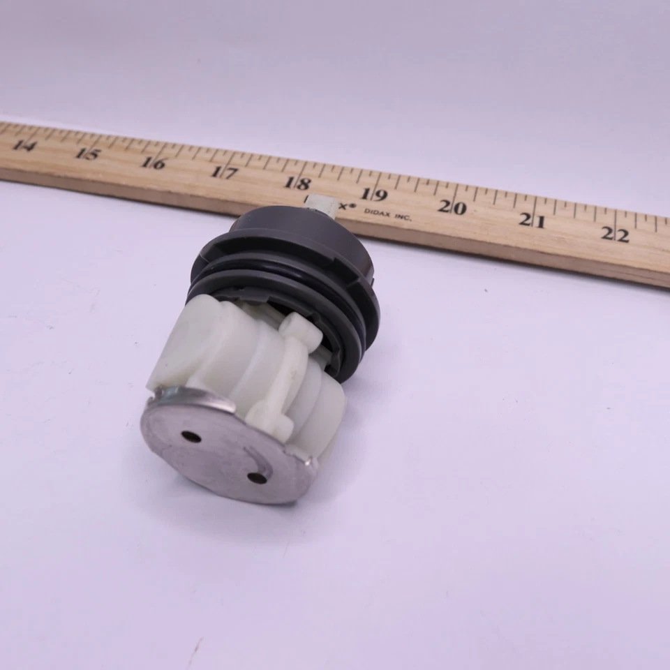 Tub & Shower Faucet Cartridge Plastic Gray/Black 1004 654 912 - Image 4 of 4