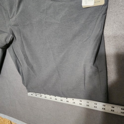 Short Tommy Bahama neuf Chip Shot IslandZone gris brouillard homme 44RG NEUF AVEC ÉTIQUETTE 118 $ - Photo 5/17