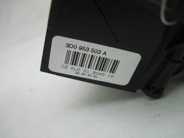 INTERRUPTOR COLUMNA LIMPIAPARABRISAS VOLKSWAGEN PHAETON 2004 04 2005 05 2006 06 537247 Foto 3 de 4