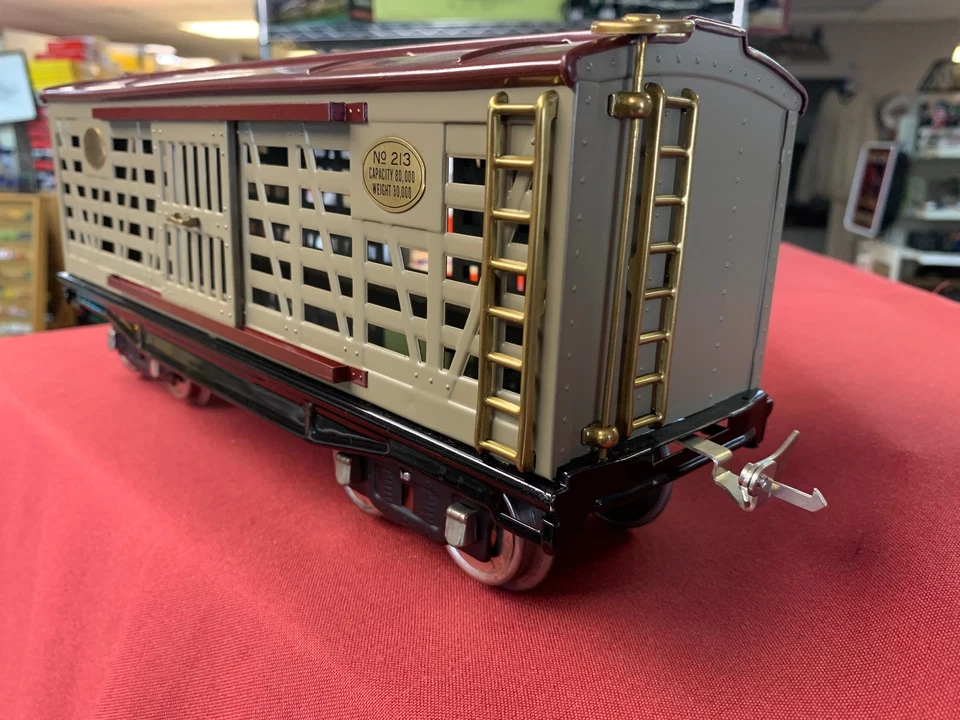 MTH STANDARD GAUGE #213 OLIVE GREEN & MAROON STOCK CAR MINTY LIONEL - Image 2 of 4