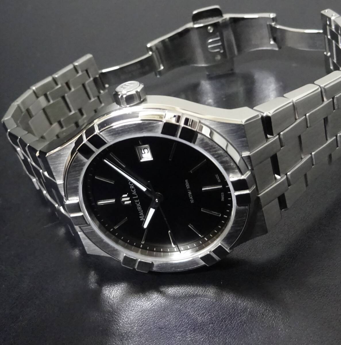 MAURICE LACROIX Icon AI1108 Black Dial 40mm Used Nov 2024 O/H image 4